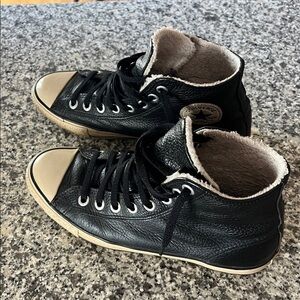 Converse Chuck Taylor Fleece Lined All-star High Top Sneakers Size 9.5